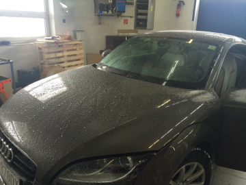 Audi%20TT%20ZENEC%203152-1.jpg