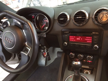 Audi%20TT%20ZENEC%203152-4.jpg