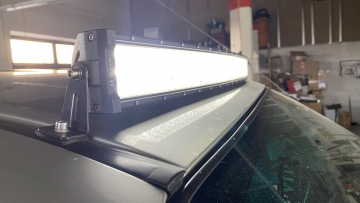 Toyota%20Hilux-2.jpeg