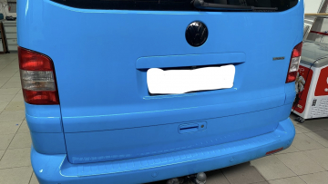 Volkswagen%20Multivan-2.jpeg