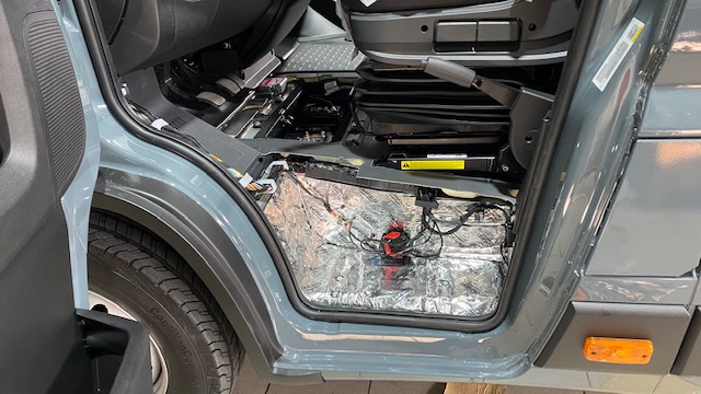 Tlmenie dverý Opel Movanoa odhlučnenie
